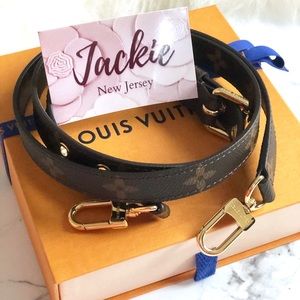 ❌ SOLD ❌ LV Pochette Metis Mono Adjustable Strap